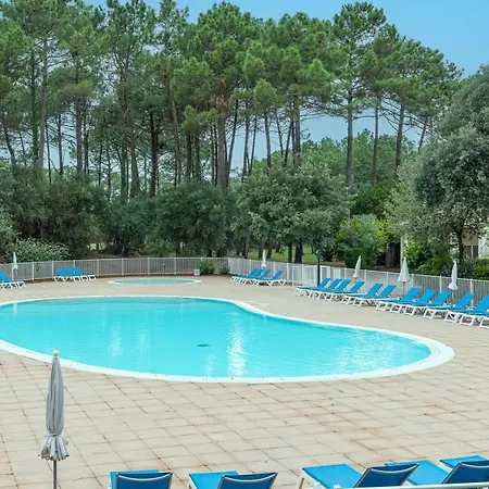 Apartment Blue Pinsolle - Appt Avec Piscine Partagee *